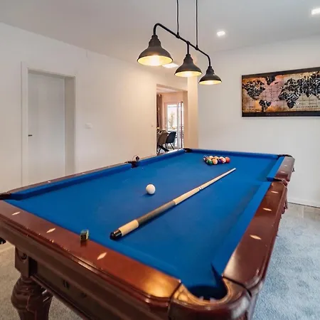 Miracle Semesterbostad Ražanj