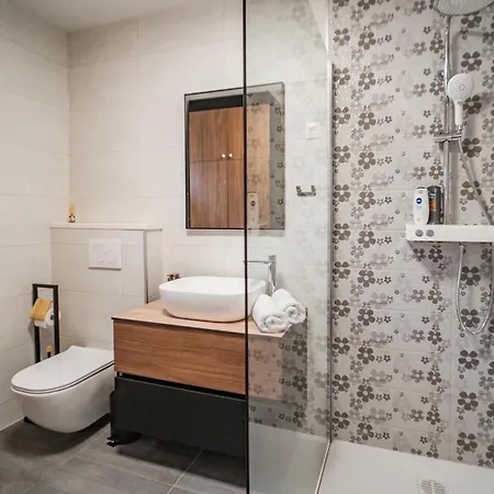 Miracle بيت للعطل *